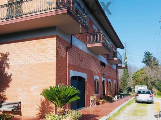 Villa in vendita a Cosenza CS