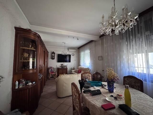 Villa in vendita a Costa di Rovigo RO