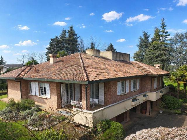 Villa in vendita a Costa Masnaga LC