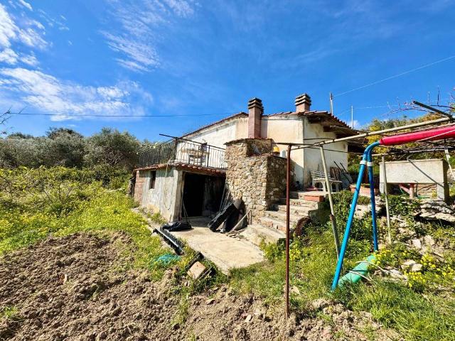 Villa in vendita a Costarainera IM