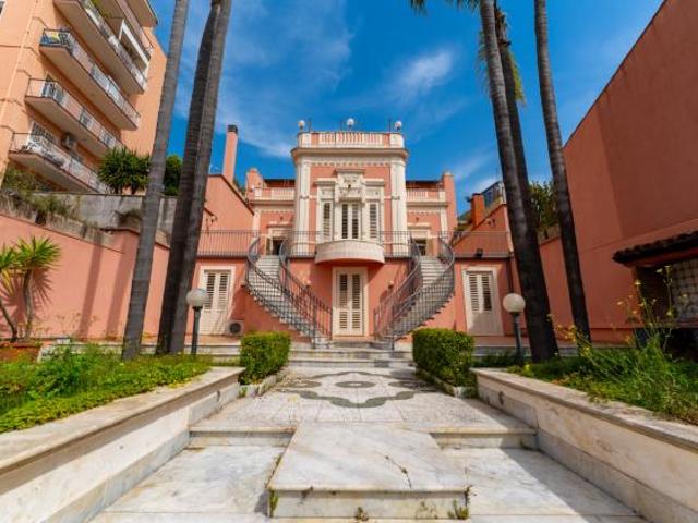 Villa in vendita a Catania