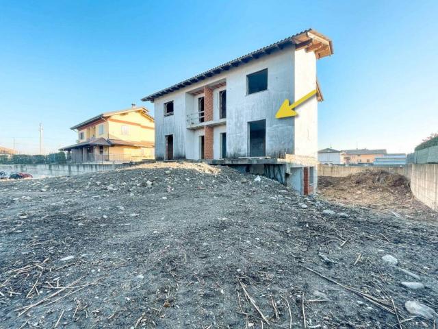 Villa in vendita a Cavaglio d'Agogna NO