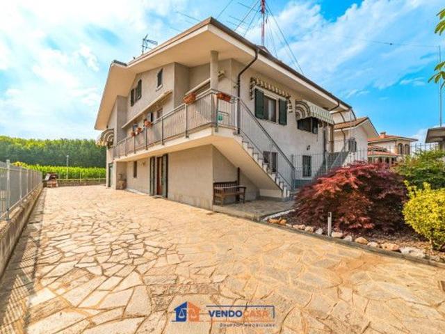 Villa in vendita a Cavallermaggiore