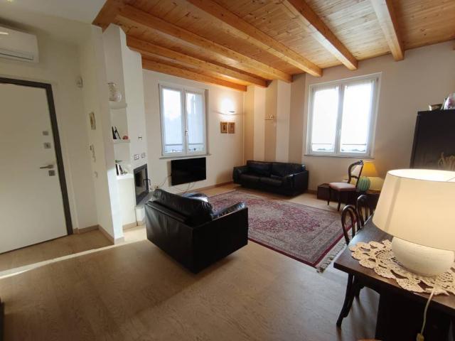Villa in vendita a Cavenago d'Adda LO