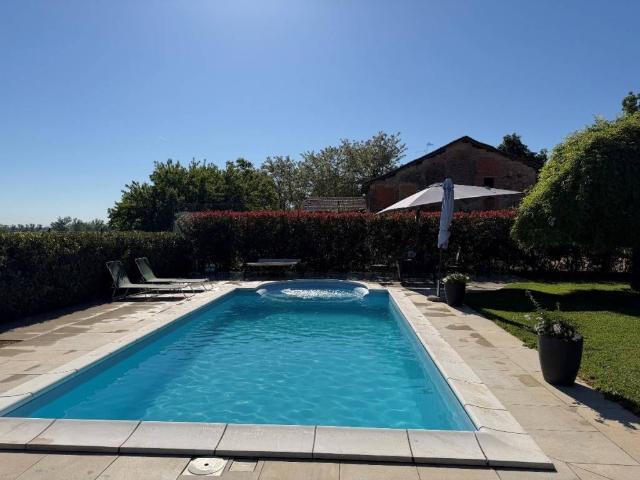 Villa in vendita a Cavriago RE