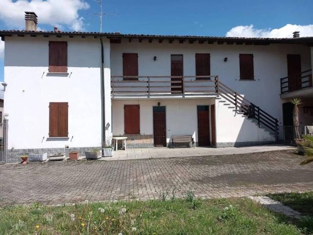 Villa in vendita a Cadrezzate con Osmate VA