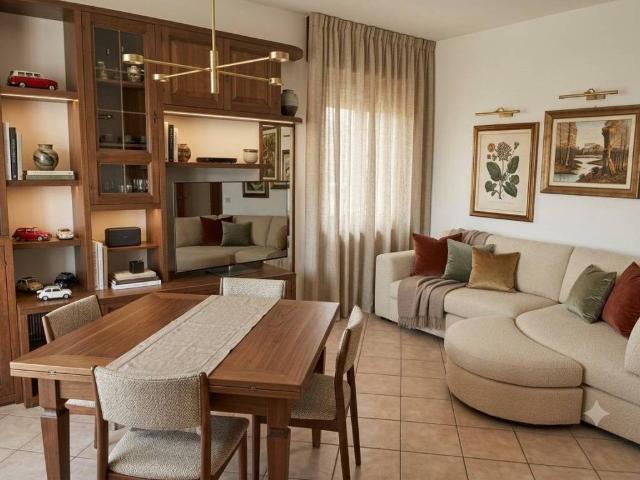 Villa in vendita a Cairate VA