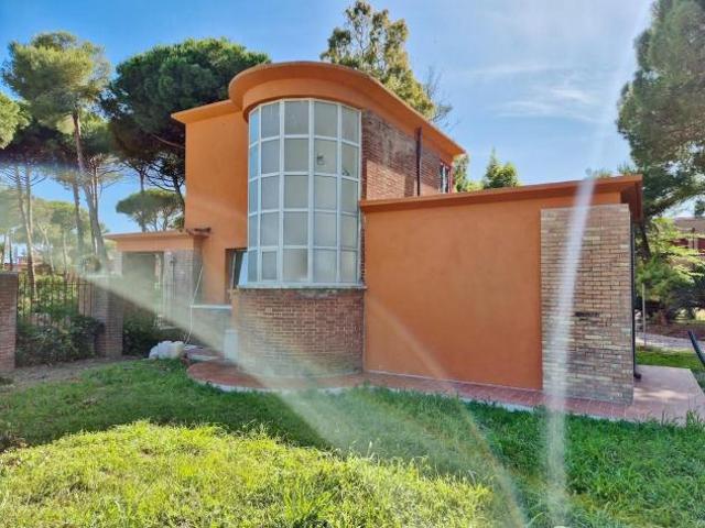 Villa in vendita a Calambrone Pisa 107 mq Rif: 1396821