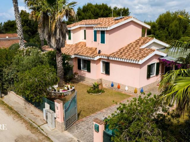 Villa in vendita a Calasetta