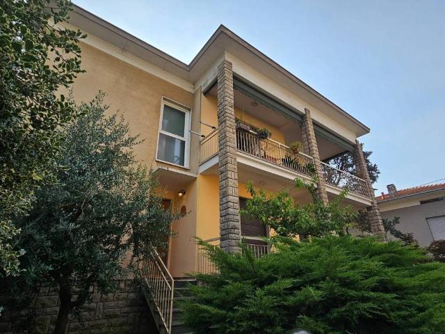 Villa in vendita a Calolziocorte LC