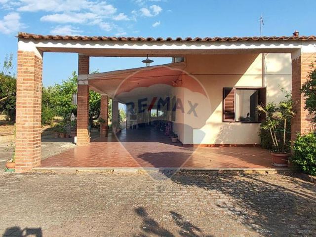 Villa in vendita a Caltagirone