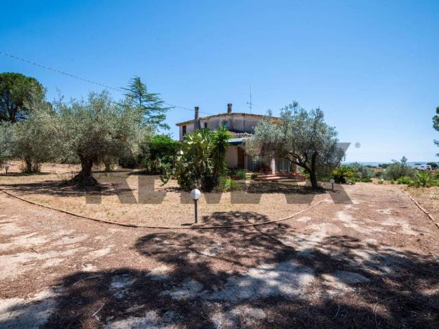 Villa in vendita a Caltagirone CT