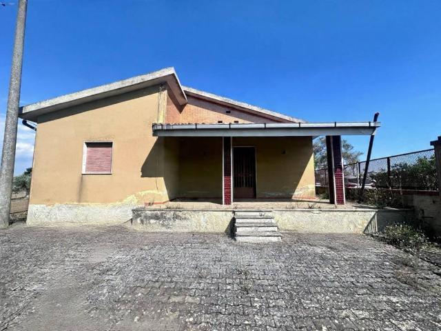 Villa in vendita a Caltagirone CT