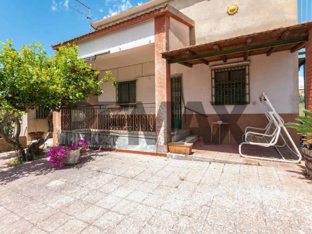 Villa in vendita a Caltagirone CT