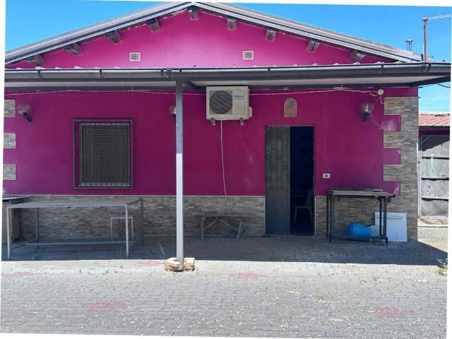 Villa in vendita a Caltagirone CT