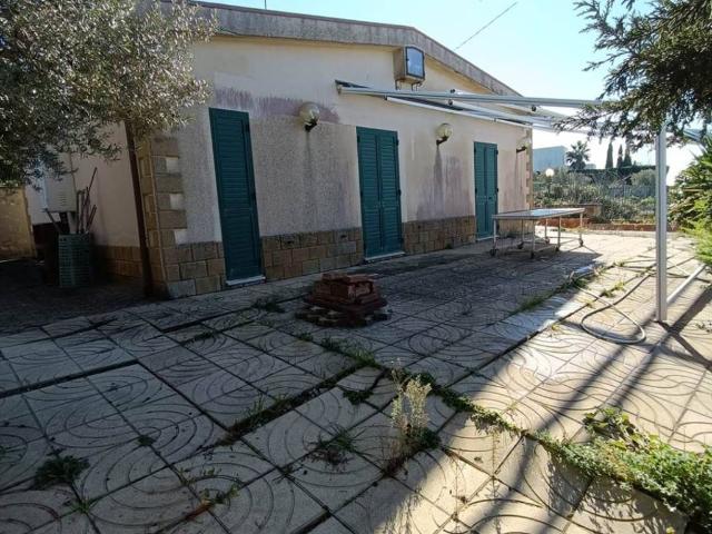 Villa in vendita a Caltanissetta CL