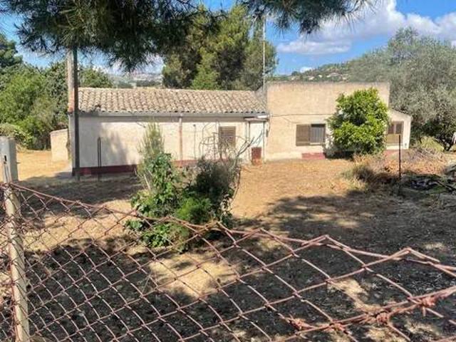 Villa in vendita a Caltanissetta CL