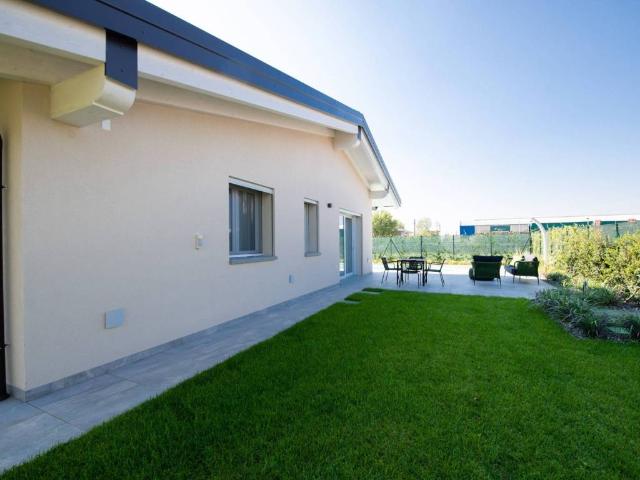 Villa in vendita a Calvagese della Riviera BS