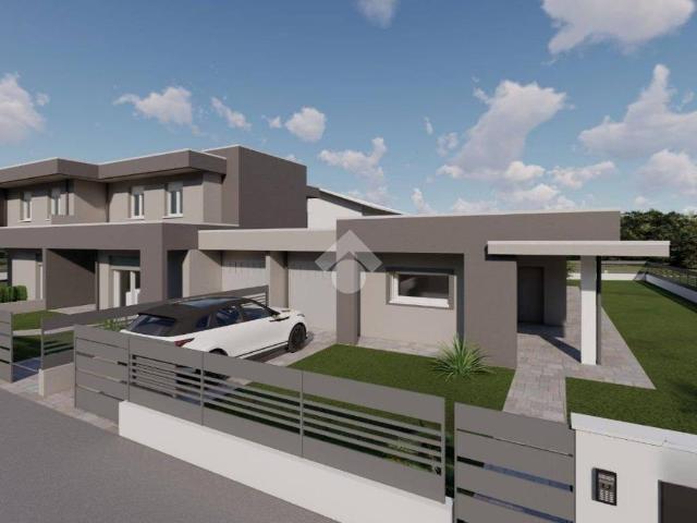 Villa in vendita a Calvenzano BG