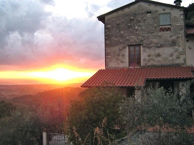 Villa in vendita a Camaiore