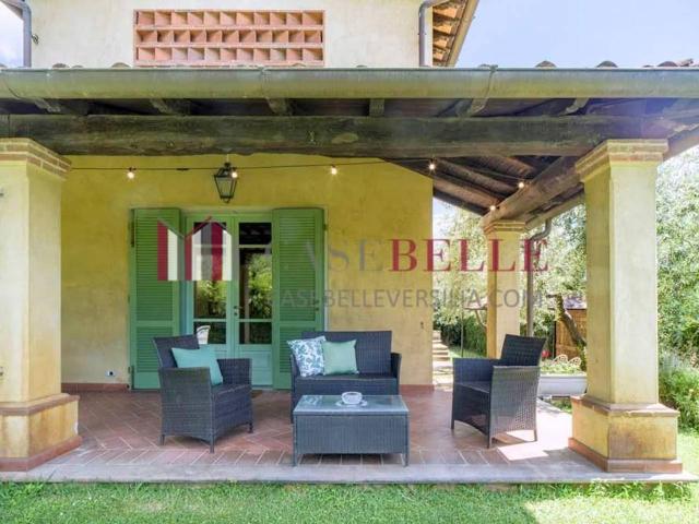 Villa in vendita a Camaiore