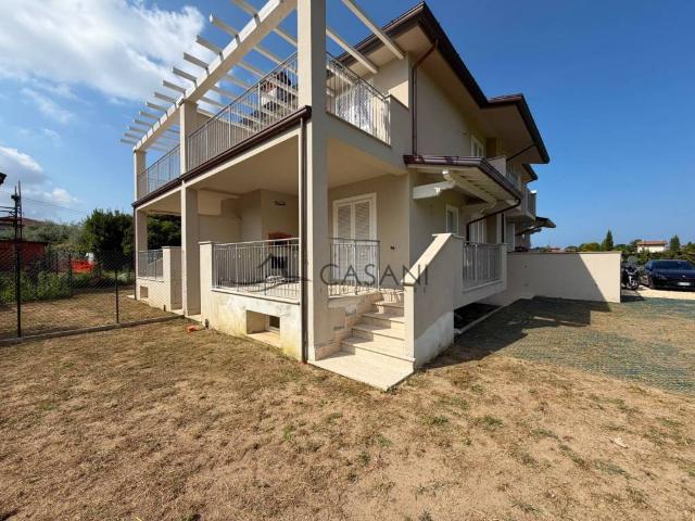 Villa in vendita a Camaiore LU