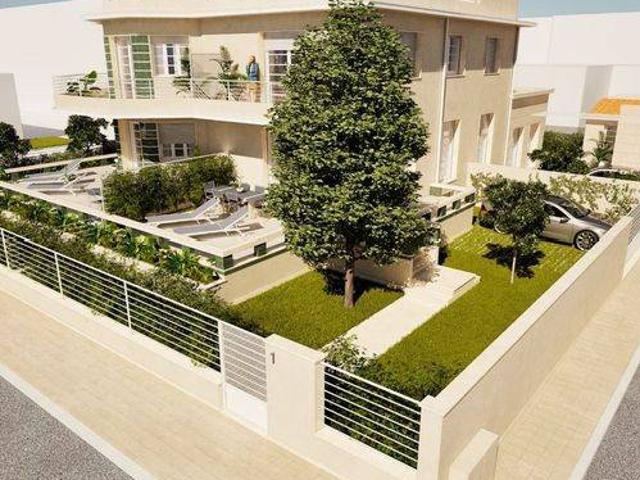 Villa in vendita a Camaiore LU