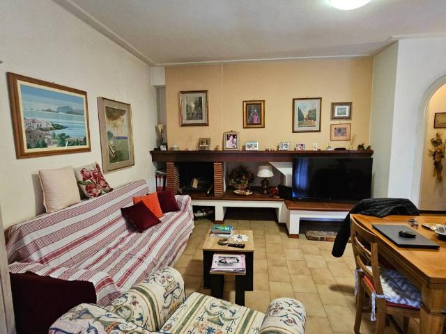 Villa in vendita a Camaiore LU