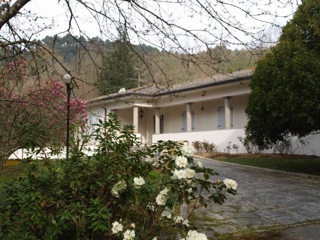 VILLA in VENDITA a CAMAIORE Valpromaro di 8 vani