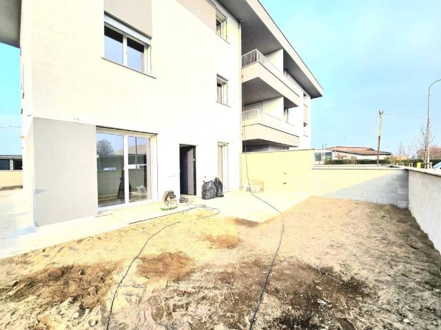 Villa in vendita a Cameri NO