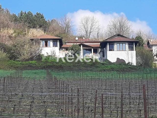 Villa in vendita a Camino AL