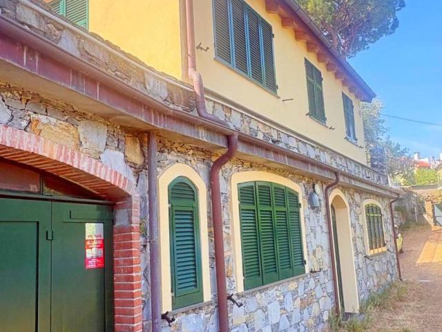 Villa in vendita a Camogli GE