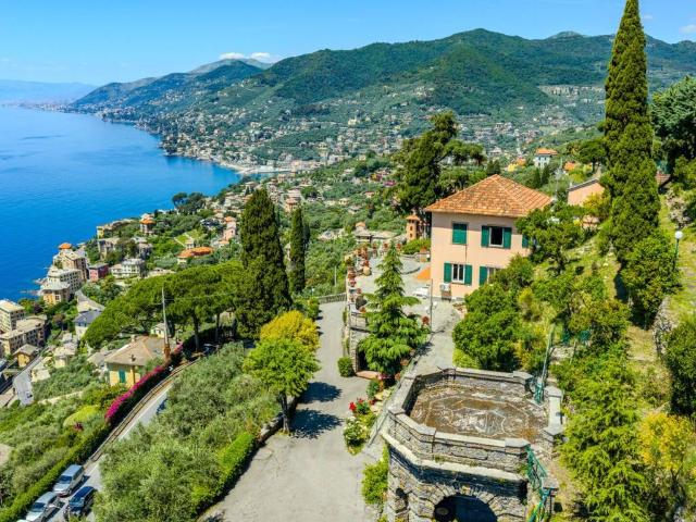 Villa in vendita a Camogli GE
