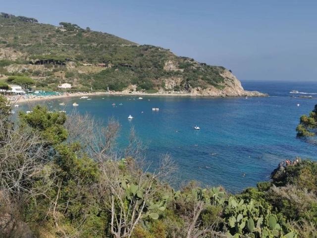 Villa in vendita a Campo nell'Elba LI