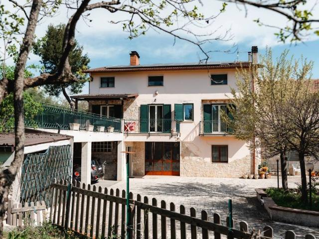 Villa in vendita a Campobasso CB