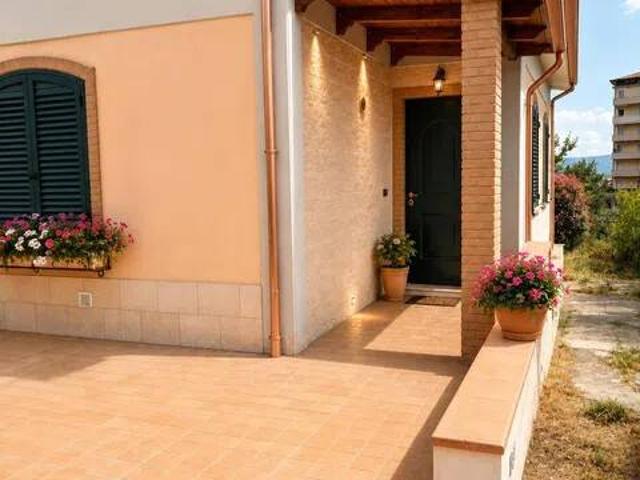 Villa in vendita a Campobasso CB