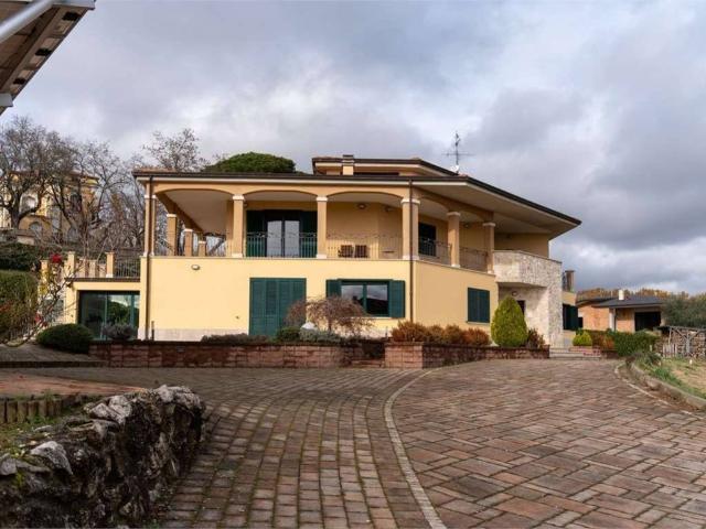 Villa in vendita a Campobasso CB