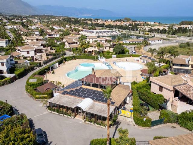 Villa in vendita a Campofelice di Roccella PA