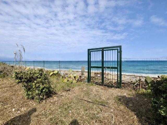 Villa in vendita a Campofelice di Roccella PA