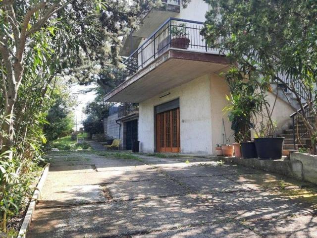 Villa in vendita a Campofilone FM