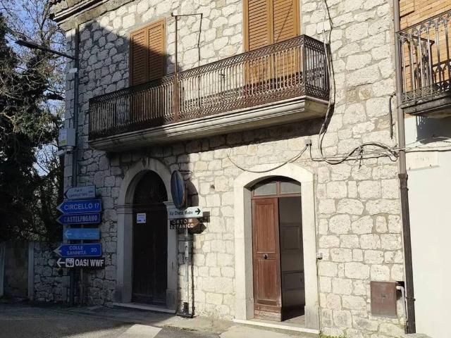 Villa in vendita a Campolattaro BN