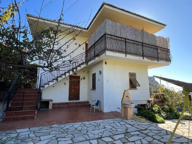 Villa in vendita a Camporosso IM