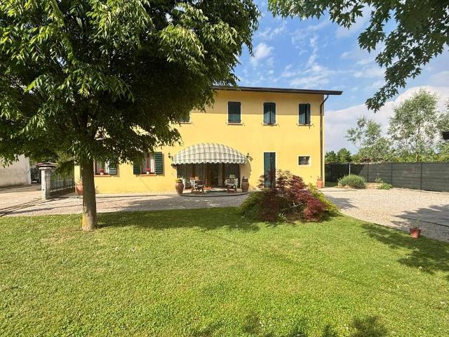 Villa in vendita a Camposampiero PD