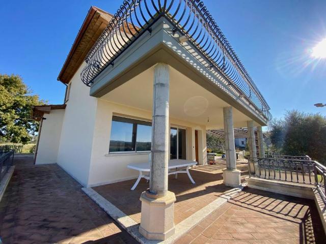 Villa in vendita a Campagnatico GR