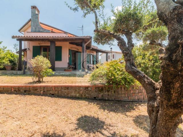 Villa in vendita a Campagnano di Roma RM