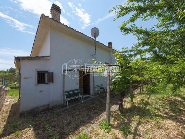 Villa in vendita a Campagnano di Roma RM