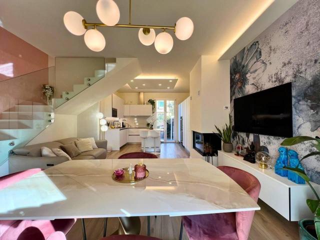 Villa in vendita a Campi Bisenzio