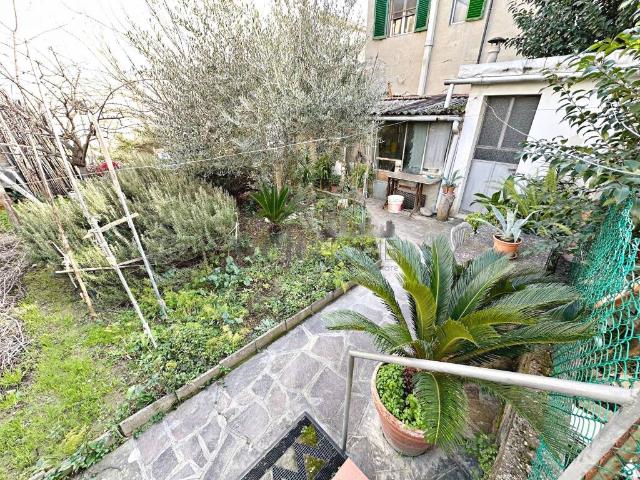 Villa in vendita a Campi Bisenzio FI