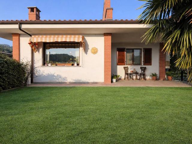 Villa in vendita a Canale CN
