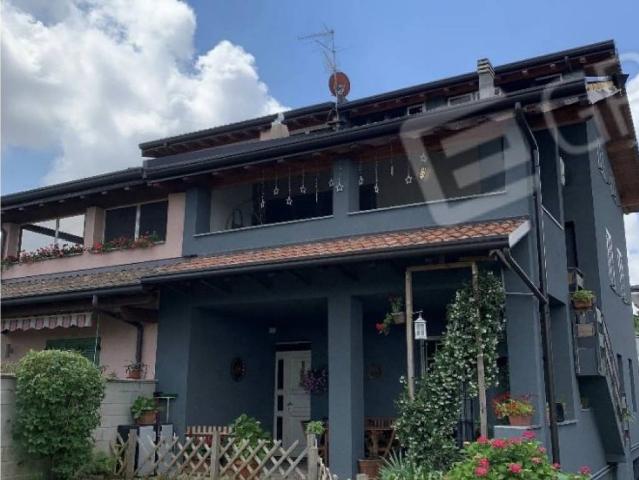Villa in vendita a Canegrate MI